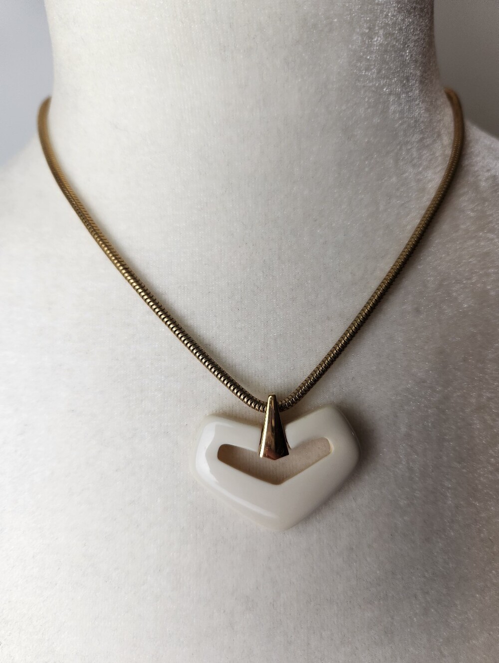 Vintage Crown Trifari Heart Necklace Gold Snake Chain